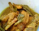 Foto langkah ke 6 dari resep Ayam ungkep bumbu kuning.