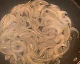 Foto del paso 2 de la receta Salsa de salmón con eneldo para pasta