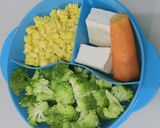 Foto langkah ke 1 dari resep Tumis sayuran mix tahu.