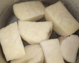 A picture of step 2 of Fried yam (lazy breakfast😂).