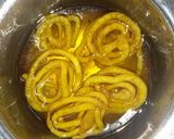 ઇન્સ્ટન્ટ જલેબી (Instant Jalebi Recipe In Gujarati) રેસીપી સ્ટેપ4ફોટો