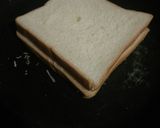 Foto langkah ke 5 dari resep Roti bakar.