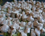 Rakott brokkolis csirke tésztával recept fázis 8 fotója