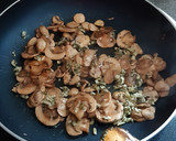 Foto del paso 3 de la receta: Garbanzos con champiñones y ajo