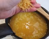 Foto del paso 6 de la receta: Caldo de pollo con cabello de ángel