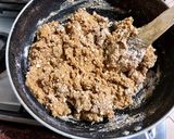 A picture of step 4 of Almond walnut oatmeal bars.