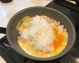 Foto langkah ke 4 dari resep Nasi sosis telur #Maree.