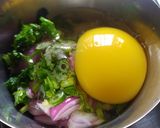 ম্যাগি অমলেট(maggi omelette recipe in bengali) রেসিপির ধাপ 3 ছবি