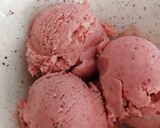 Foto del paso 3 de la receta: Helado de fresas y yogurt🍧