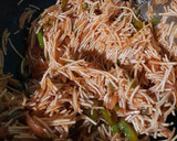 A picture of step 5 of Noodles Pocket With Spring Roll Wrapper.