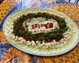 Une image de l'étape 10 de Salade composée concombre,, feta et persil.