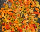 Foto del paso 6 de la receta: Albóndigas de garbanzos con tomate frito y verduras