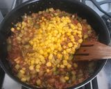 A picture of step 6 of Zucchini with Mexican Sausage.