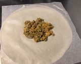 Une image de l'étape 7 de Bricks en aumônières au thon pesto tomates jaunes et oignon.