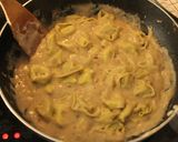 Foto del paso 11 de la receta: Tortelinis, salsa paternoster, albóndigas vegetales y pan a la "Pepeluí"