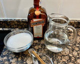 Foto del paso 1 de la receta: Piña con almíbar de Cointreau