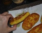A picture of step 5 of Iranian Potato Patties Sandwich ساندویچ کوکو سیب زمینی.
