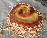 Foto del paso 8 de la receta: Ensaimada de crema y almendras
