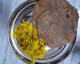 कुट्टू का पराठा(kuttu ka paratha recipe in hindi) रेसिपी चरण 1 फोटो
