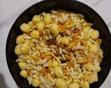 A picture of step 4 of Puffed Rice Snack.