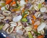Foto langkah ke 6 dari resep Tumis Cumi Asin.