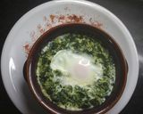 Foto del paso 2 de la receta: Huevo a la florentina en microondas