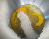 Foto langkah ke 4 dari resep Bolu Susu Lembut dan Ekonomis.