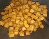 Foto langkah ke 5 dari resep Tahu cabe garam.