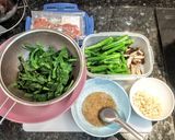 รูปขั้นตอนการทำที่ 1 ของ คะน้าฮ่องกงผัดขิง