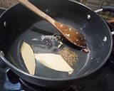 A picture of step 2 of Nawabi paneer veg anda curry.