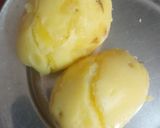 A picture of step 1 of Aloo Raita.