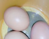 Foto langkah ke 1 dari resep Telur kentang lada hitam.