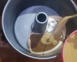 Foto langkah ke 4 dari resep Marmer cake / bolu macan putih telur.