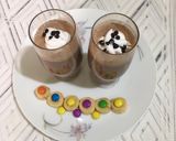 A picture of step 2 of Banana Chocolate Smoothie.