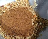 A picture of step 3 of Roti k Ladoo.
