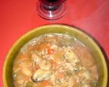 Foto del paso 14 de la receta: Mariscos en salsa de tomate con arroz en olla de barro