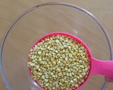 A picture of step 1 of Moong dal namkeen.