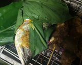 Gambar langkah 3 resipi Ikan Siakap Daun Kunyit Bakar.