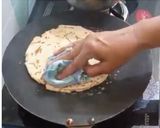 A picture of step 7 of Phinni Roti.