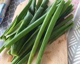 Une image de l'étape 4 de Salade de harengs fumés,pommes de terre,oignons nouveaux et cornichons.
