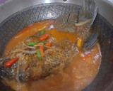 Foto langkah ke 2 dari resep Gurame Saus Padang.
