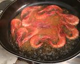 Foto del paso 9 de la receta Arroz con bonito y gambas