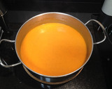 Foto del paso 4 de la receta: Crema de tomates y calabacín