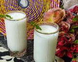 A picture of step 2 of Sweet Lassi.