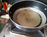 A picture of step 4 of Schezwan matar paneer corn masala.
