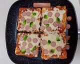 Gambar langkah 6 resipi Roti Pizza.
