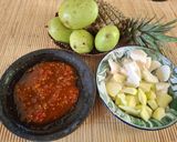 Foto langkah ke 1 dari resep Rujak buah (mangga muda).