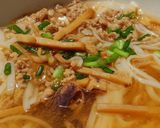A picture of step 2 of Dried Squid with Rice Noodles.