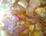 A picture of step 1 of Shallow rice(tuwon shinkafa) with moringa soup.