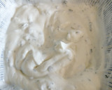 Foto del paso 4 de la receta: Salsa de yogurt y queso crema